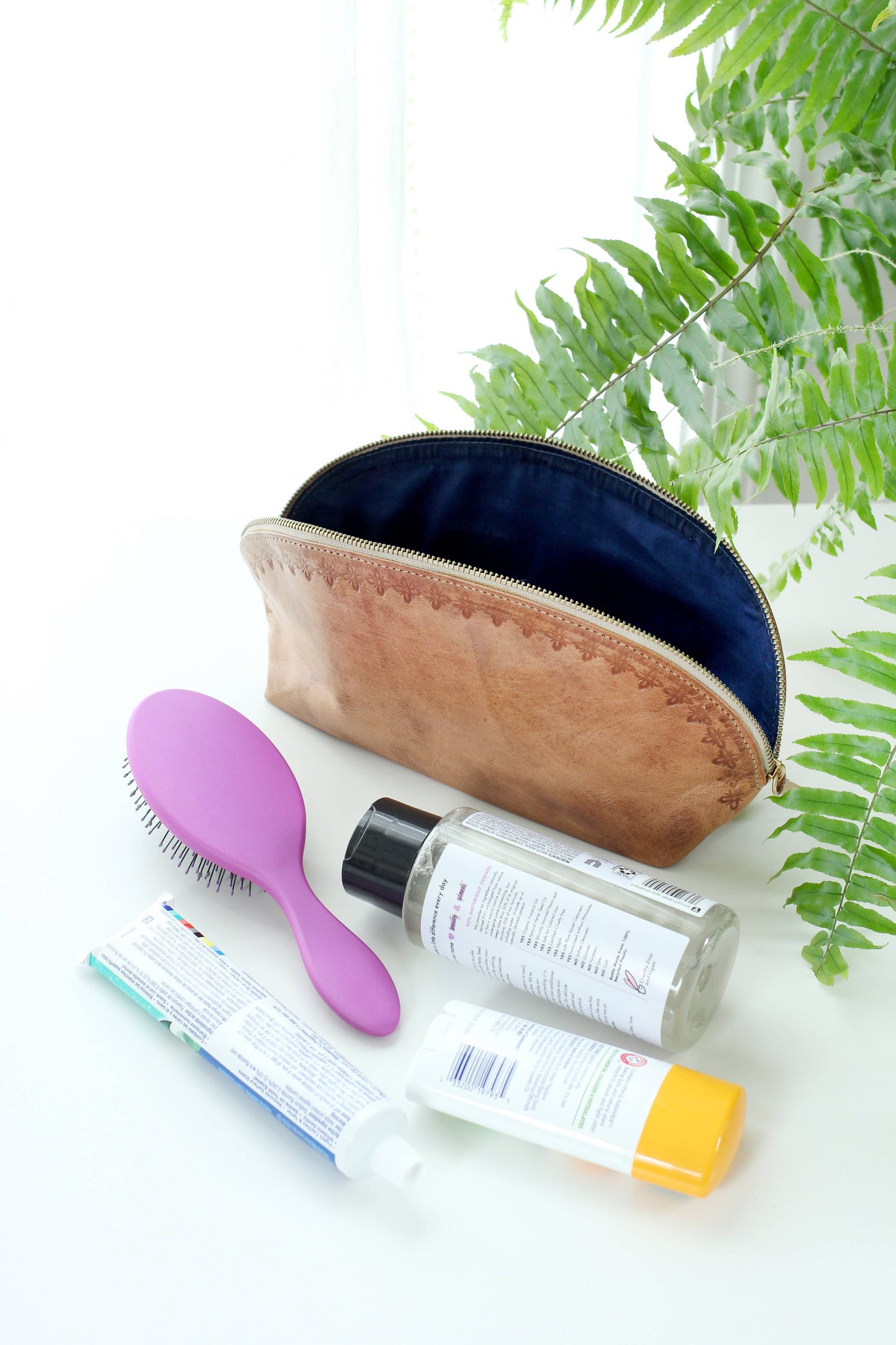 Blossom travel pouch from Morocco (2 sizes!)